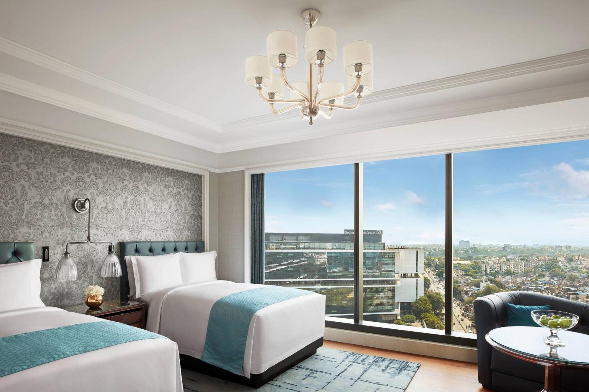 เดอะ ริตซ์-คาร์ลตัน ปูเน่ Hotel ภายนอก รูปภาพ