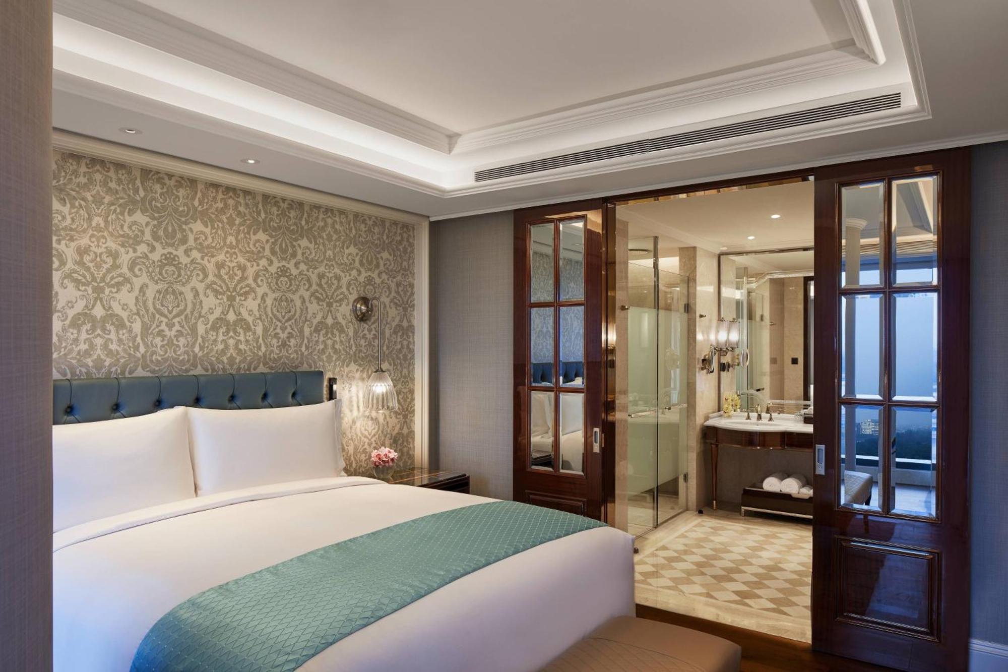 เดอะ ริตซ์-คาร์ลตัน ปูเน่ Hotel ภายนอก รูปภาพ