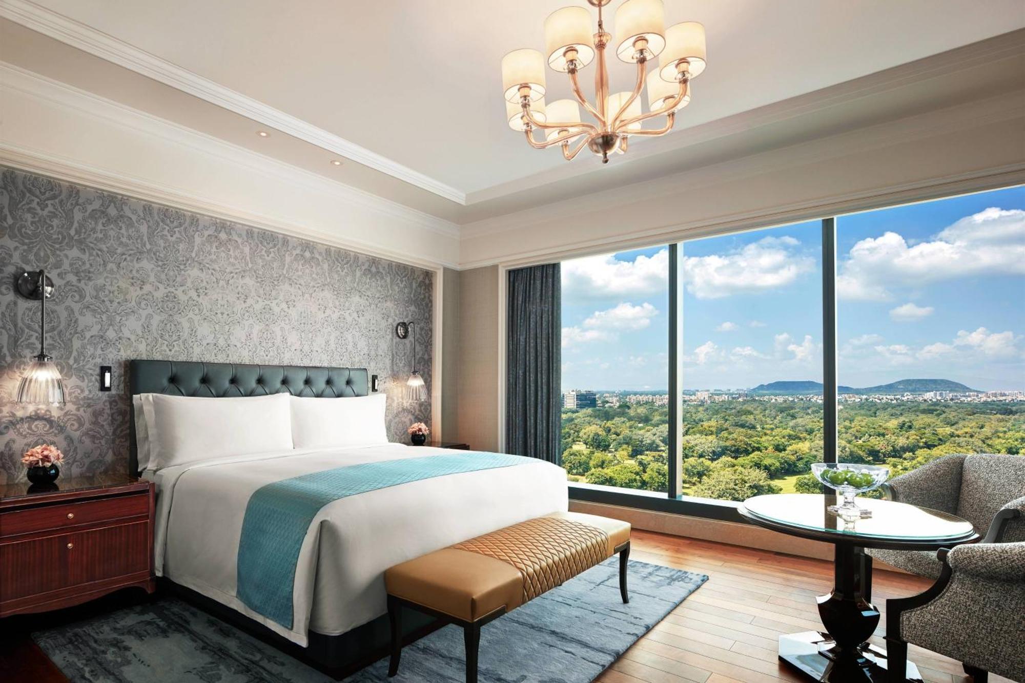 เดอะ ริตซ์-คาร์ลตัน ปูเน่ Hotel ภายนอก รูปภาพ